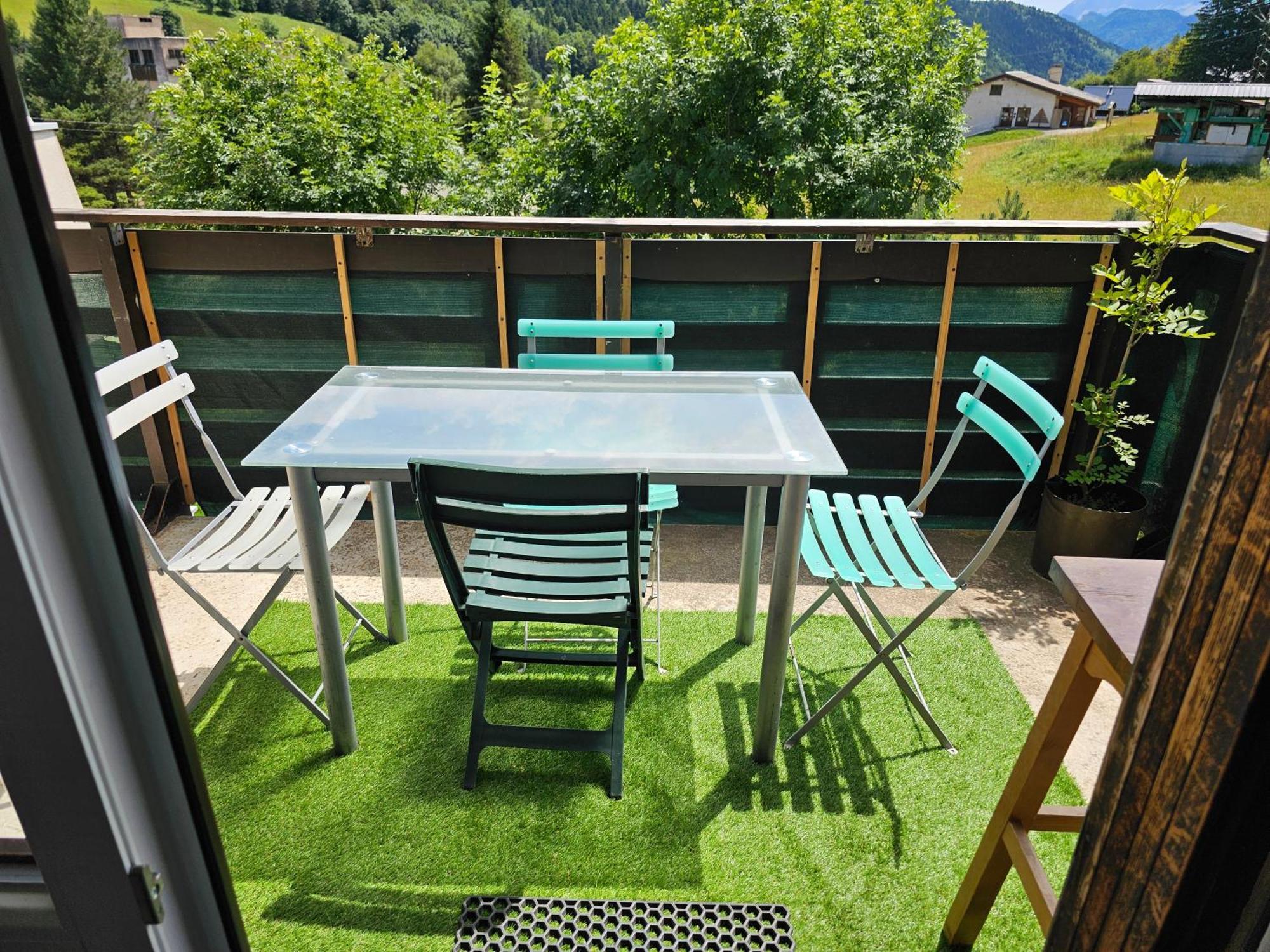 Appartement Col De L'Arzelier Chateau-Bernard Bagian luar foto